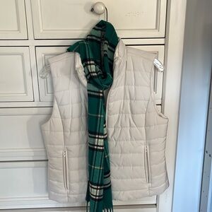 LOFT Cream Quilted Vest